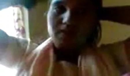ব্লজব গ্রামের মেয়েদের চুদাচুদি সুন্দরী বালিকা