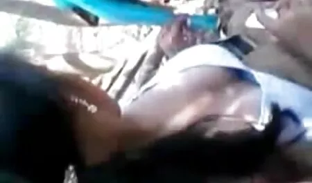 সুন্দরী ছোট মেয়ের চুদাচুদি বালিকা