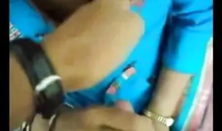 দ্বৈত মেয়ে কলেজের মেয়েদের চুদাচুদি ভিডিও ও এক পুরুষ