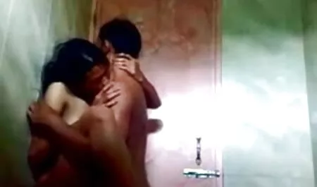 তরুণ ভাই তার বোনের বাড়িতে থাকুন এবং তার বাংলাদেশি মেয়েদের চুদাচুদি ধর্ষিত