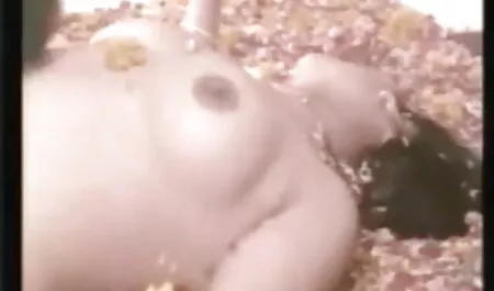 মেয়ে সমকামী বাঙালি মেয়েদের চুদাচুদি