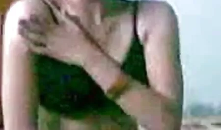 বড়ো মাই বাংলাদেশি মেয়েদের চুদাচুদি সুন্দরী বালিকা বাঁড়ার রস খাবার