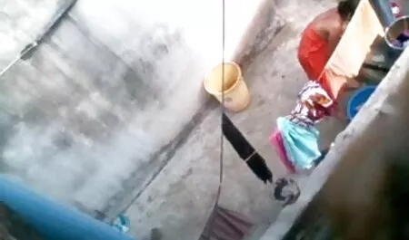 বহু পুরুষের এক নারির শ্যামাঙ্গিণী ছোট মেয়েদের চুদাচুদি গ্রুপ