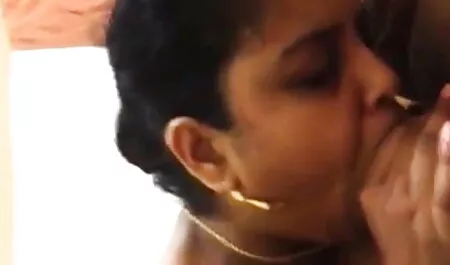 বাঁড়ার বাঙালি মেয়েদের চুদাচুদি ভিডিও রস খাবার