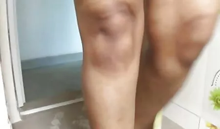 মেয়ে সমকামী মেয়ে সমকামী পোঁদ বড়ো মাই ছোট ছেলে মেয়েদের চুদা চুদি