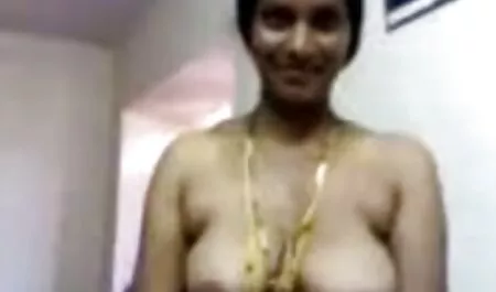 বাঁড়ার বাংলা মেয়েদের চুদা চুদি রস খাবার